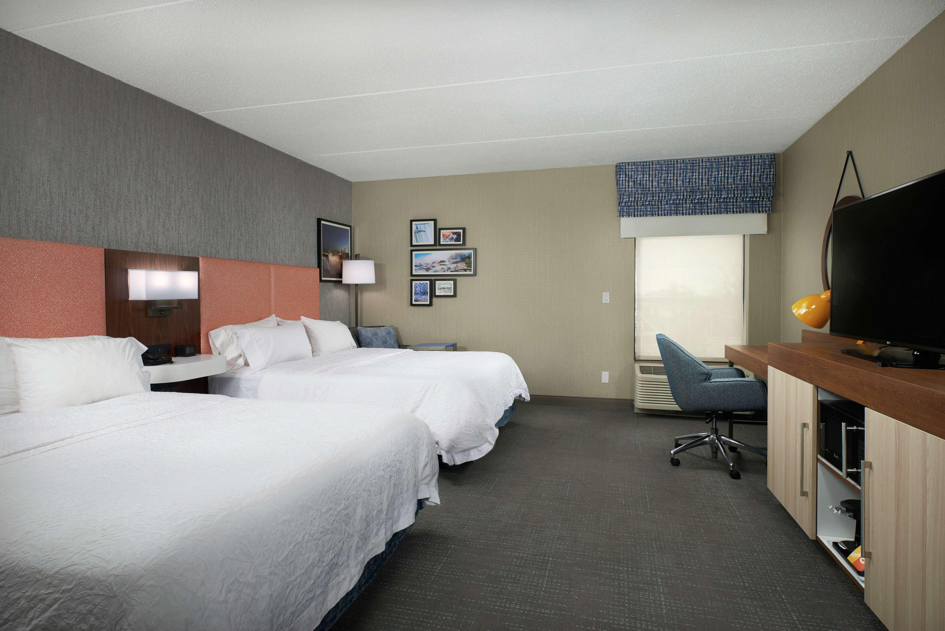 Hampton Inn Niagarawatervallen Buitenkant foto